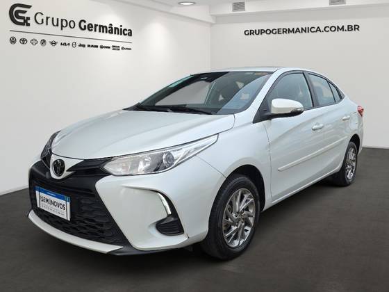 TOYOTA YARIS 1.5 16V FLEX XS CONNECT MULTIDRIVE TOYOTA YARIS 1.5 16V FLEX XS CONNECT MULTIDRIVE